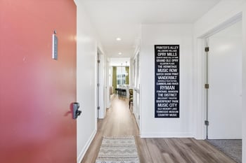 707 26th Ave #210, Nashville, TN 37208