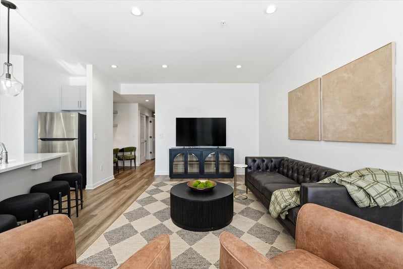 707 26th Ave #210, Nashville, TN 37208