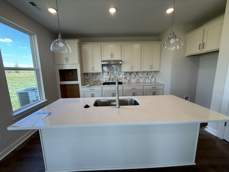 3604 Heartland Dr, Columbia, TN 38401