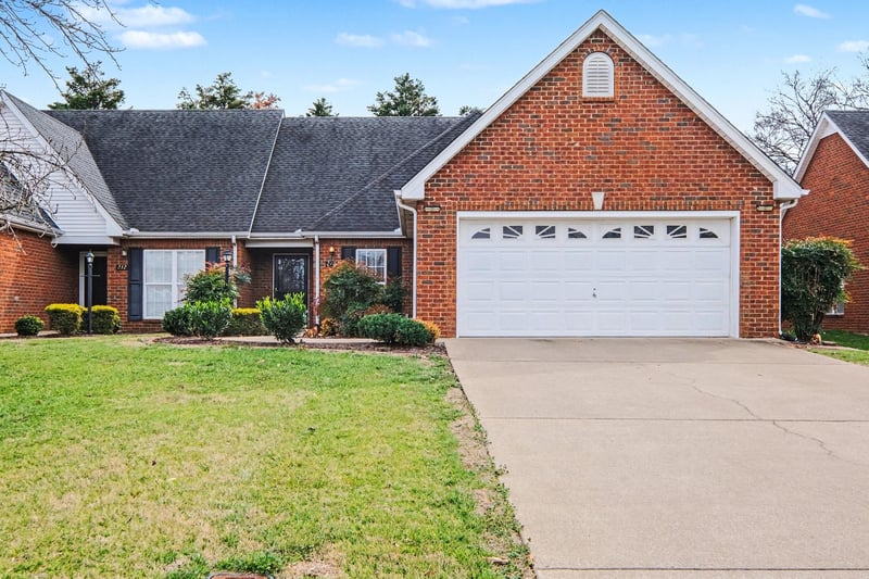 210 Seminole St, Murfreesboro, TN 37127