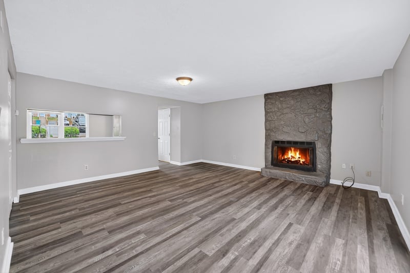 2830 Lake Forest Dr, Nashville, TN 37217