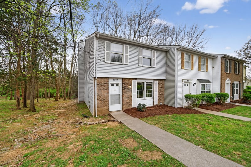 2830 Lake Forest Dr, Nashville, TN 37217