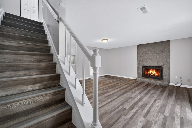 2830 Lake Forest Dr, Nashville, TN 37217