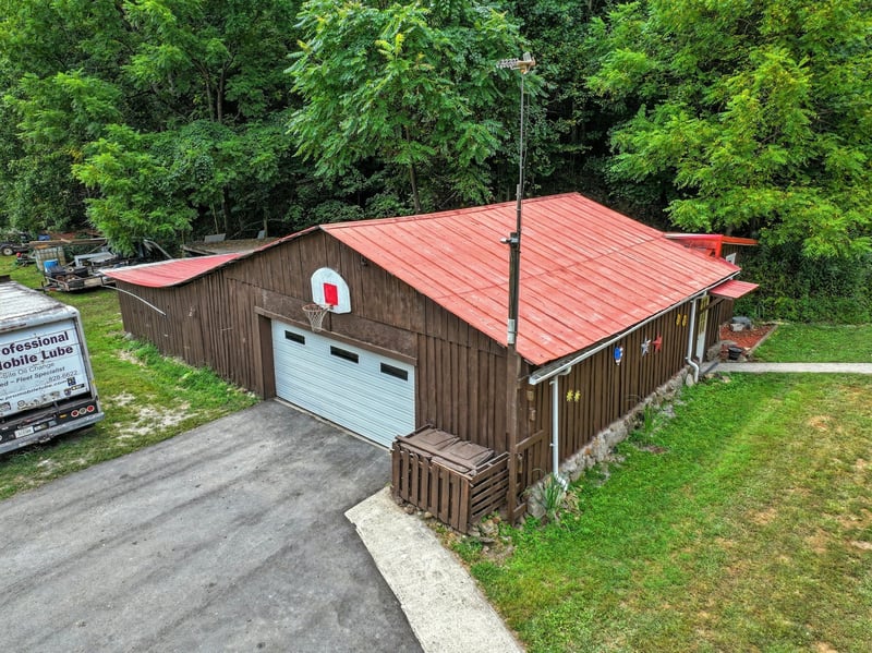 3119 Tyree Springs Rd, Hendersonville, TN 37075