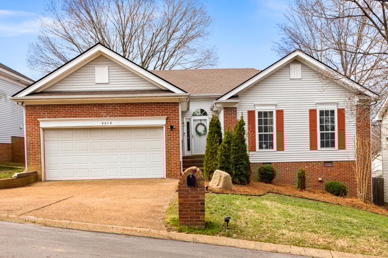 5312 Old Village Rd, Nashville, TN 37211