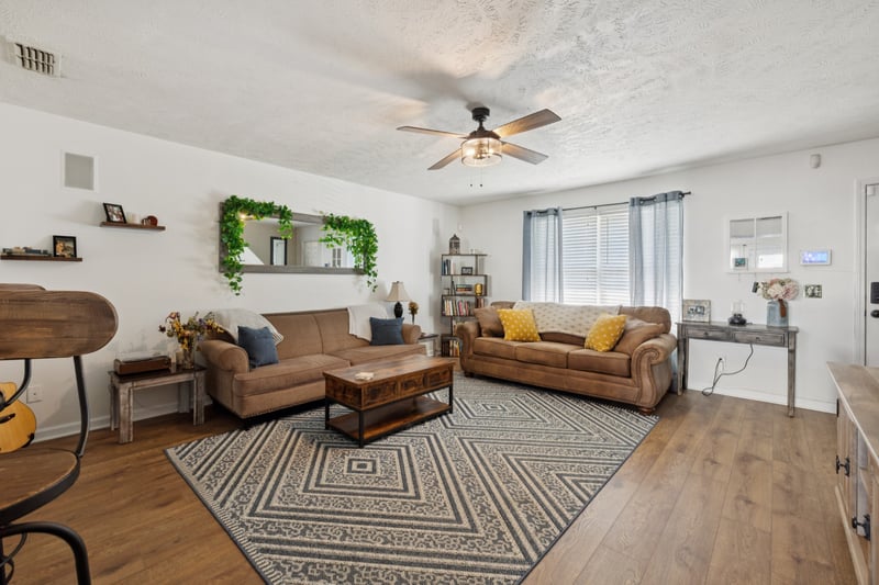 5007 73rd Ave, La Vergne, TN 37086