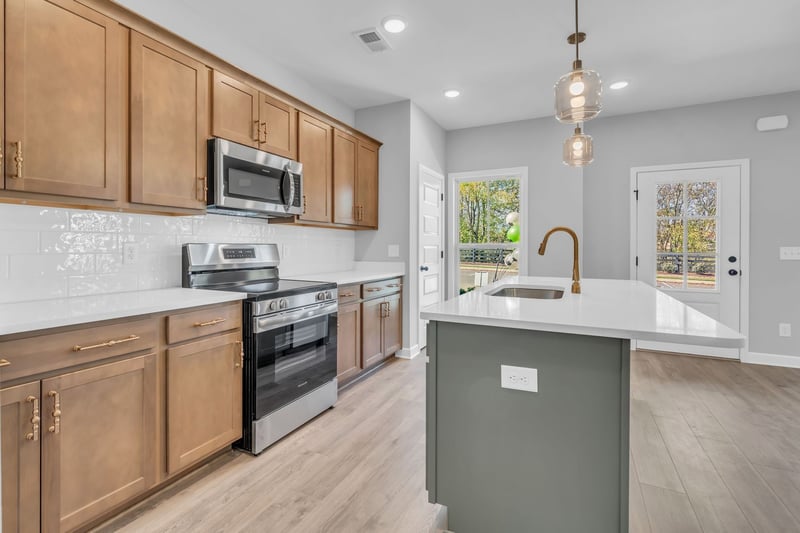 348 Twig Pvt Ct, Hendersonville, TN 37075