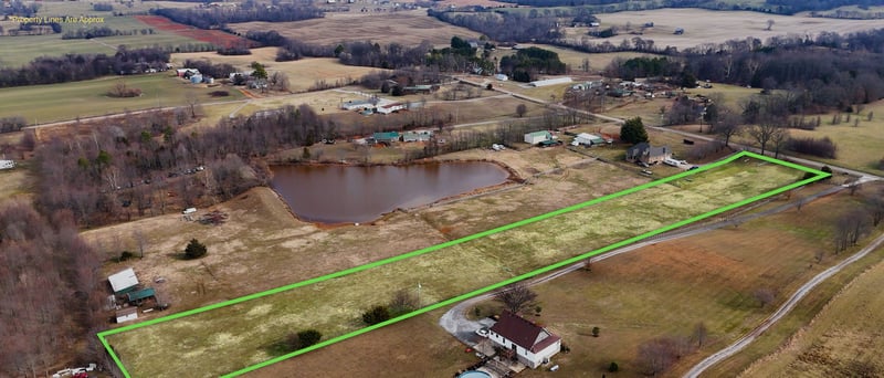 2 Minnis Rd, Springfield, TN 37172