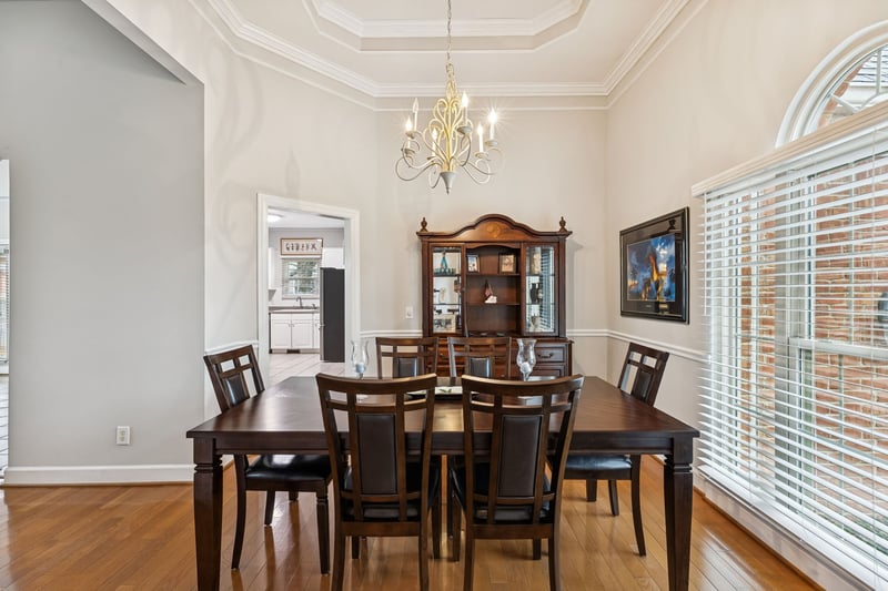 2409 Amber Glen Ct, Murfreesboro, TN 37128