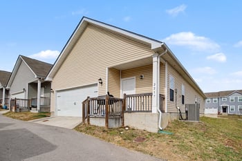 2217 Silverton Dr, Nashville, TN 37207