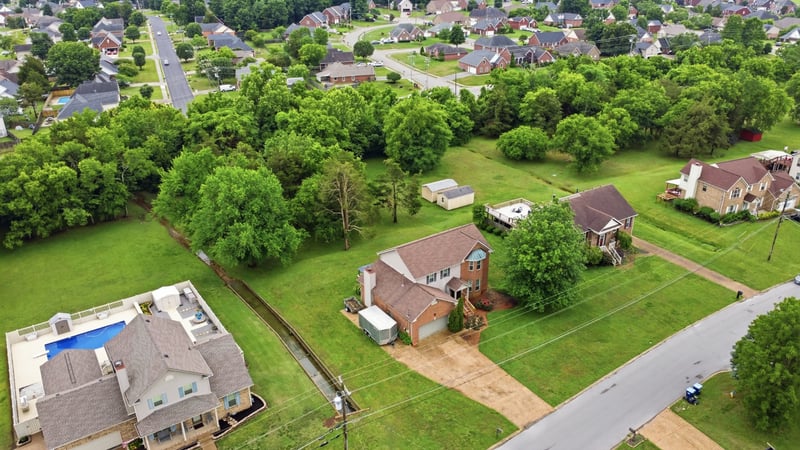 398 Clarkston Dr, Smyrna, TN 37167