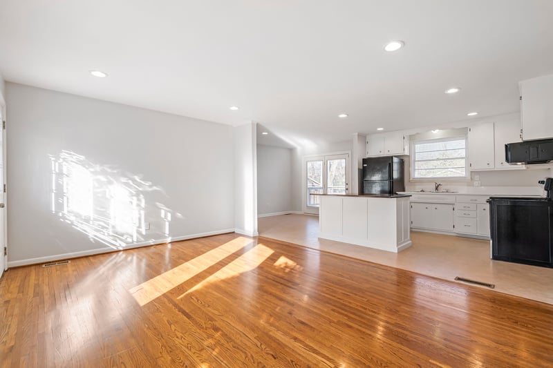 7932 Stallion Dr, Nashville, TN 37221