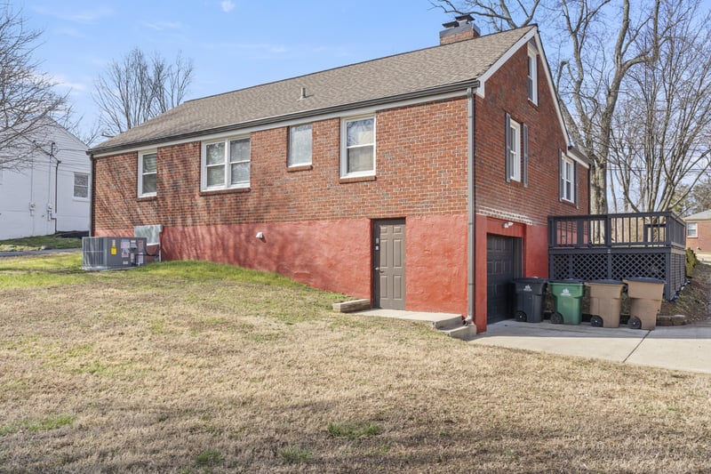 203 Fairway Dr, Nashville, TN 37214