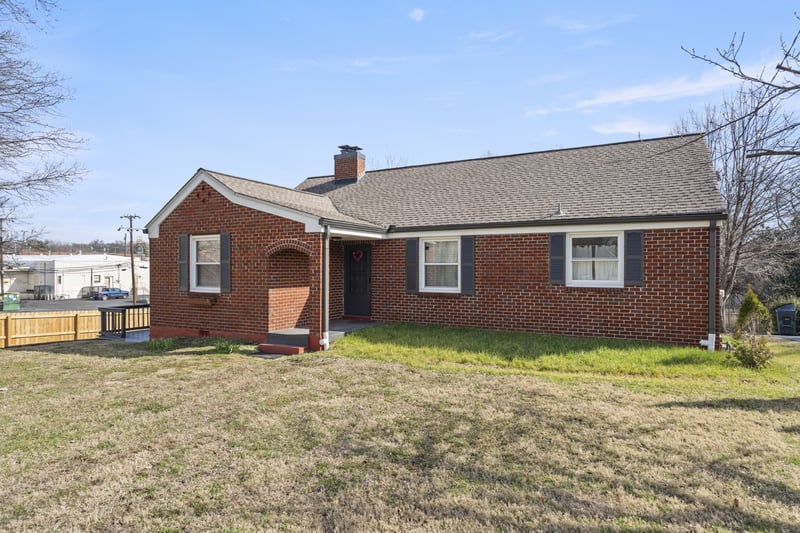 203 Fairway Dr, Nashville, TN 37214