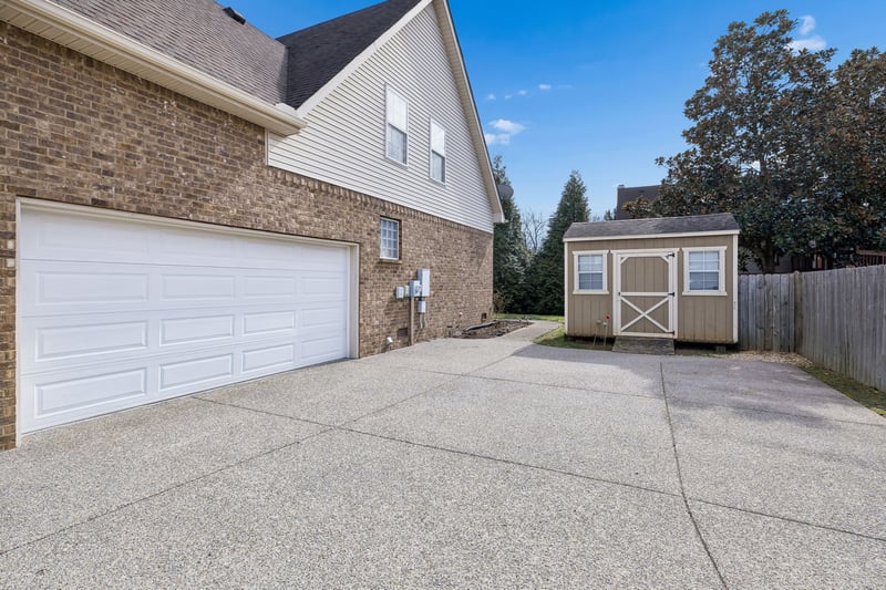 369 Chippen Ct, Murfreesboro, TN 37128