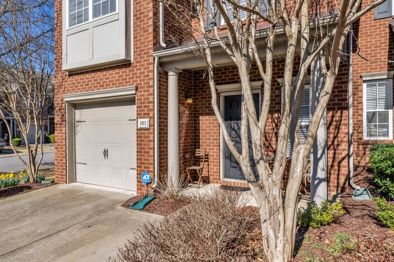 1011 Ashmore Dr, Nashville, TN 37211