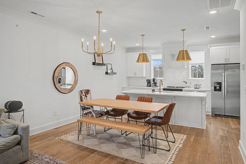 2034 Maple View Ln, Nashville, TN 37207