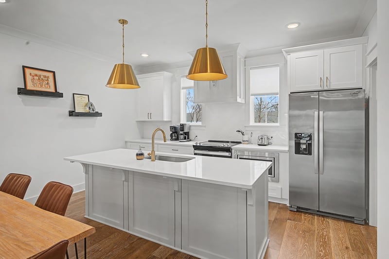 2034 Maple View Ln, Nashville, TN 37207