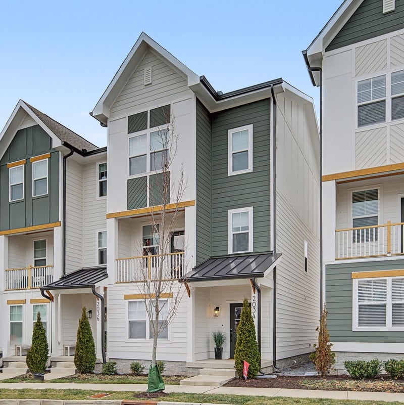 2034 Maple View Ln, Nashville, TN 37207