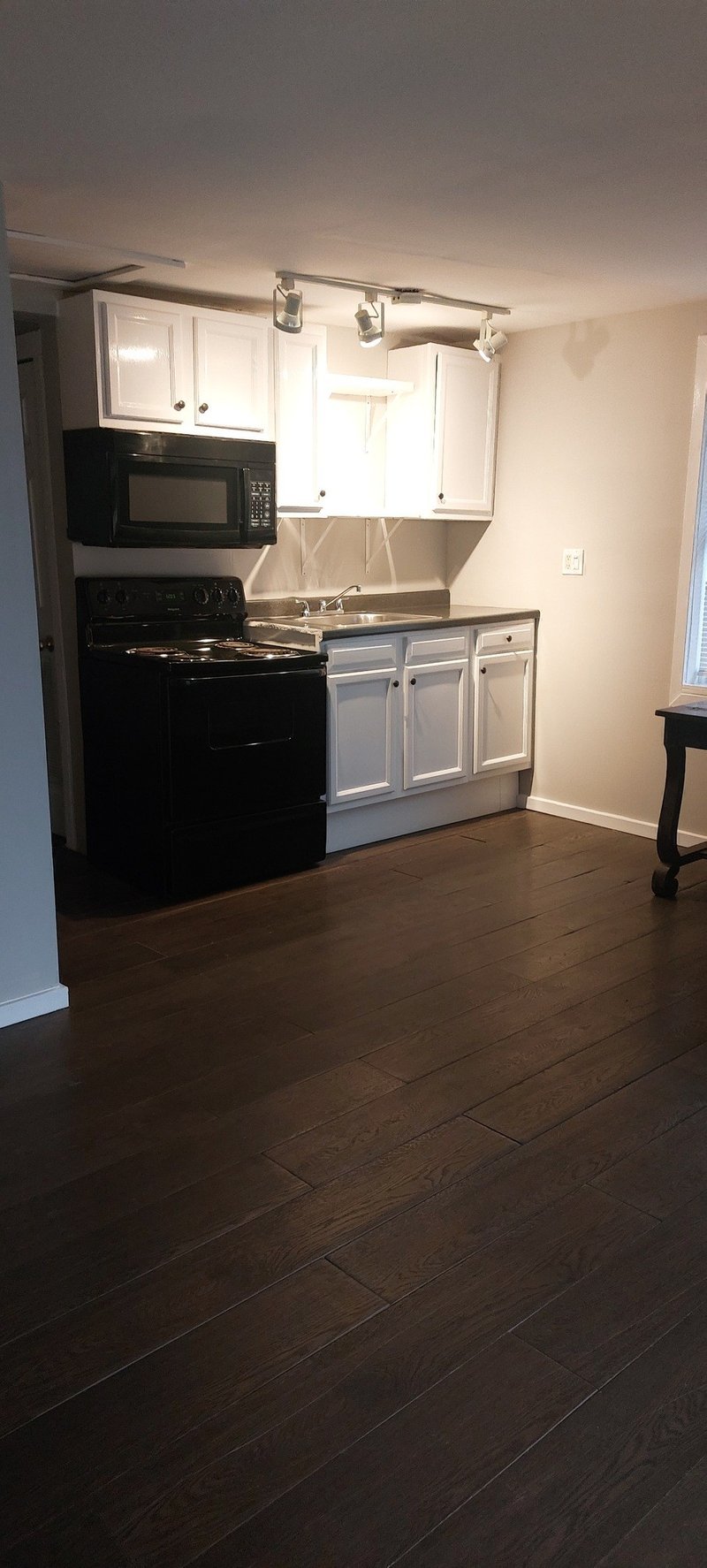 2008 Riverside Dr, Nashville, TN 37216