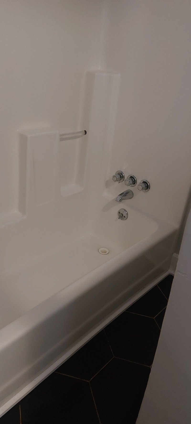 2008 Riverside Dr, Nashville, TN 37216