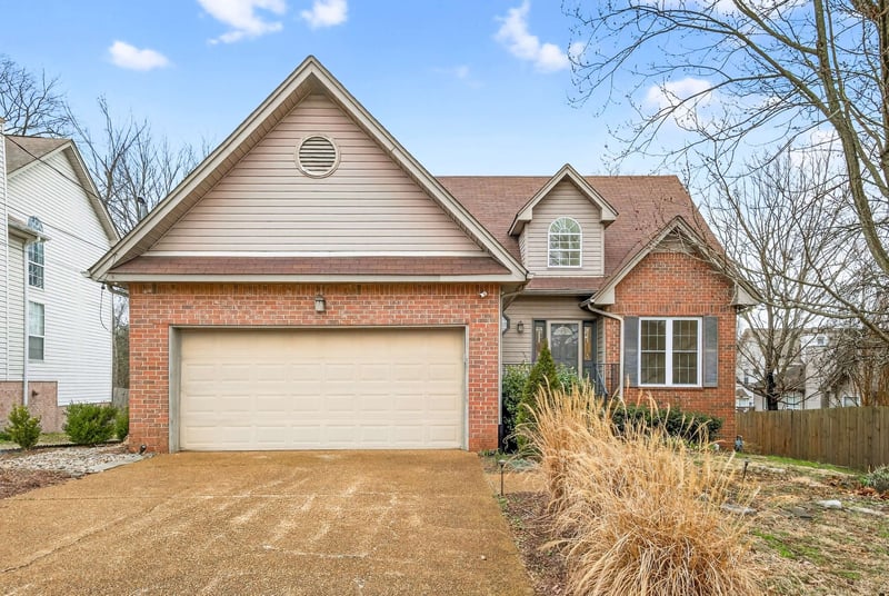 5204 Catspaw Dr, Antioch, TN 37013