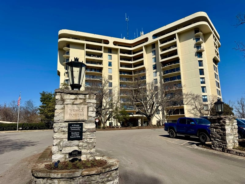 6666 Brookmont Ter #208, Nashville, TN 37205