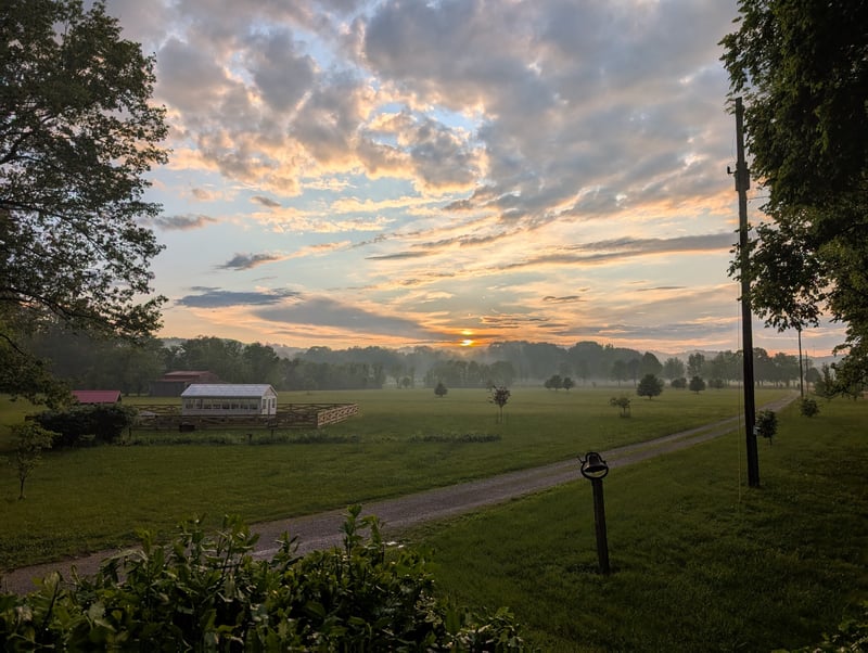 1050 Sunrise Cir, Ashland City, TN 37015