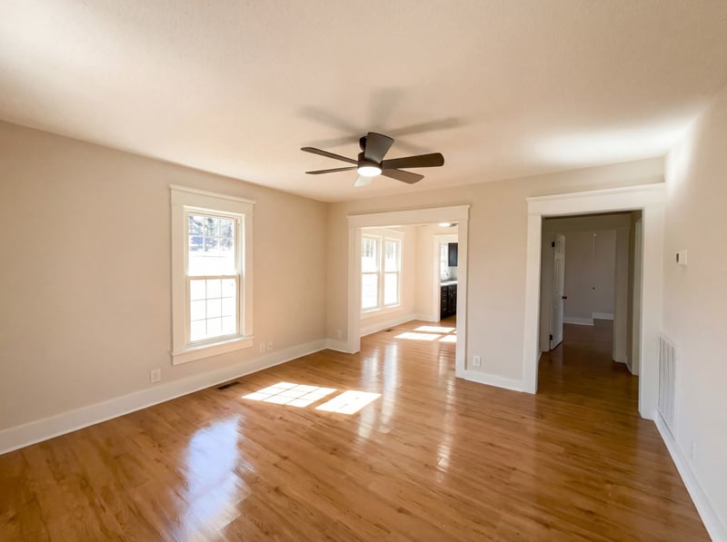 415 Oakview Dr, Columbia, TN 38401