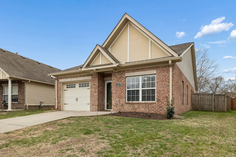 1517 Bending River Dr, Nashville, TN 37221