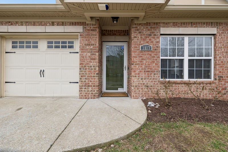 1517 Bending River Dr, Nashville, TN 37221