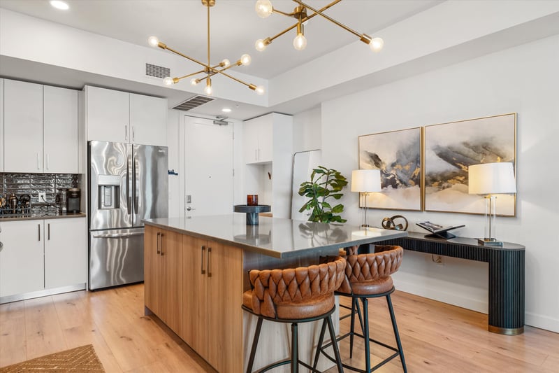 1212 Demonbreun St #1203, Nashville, TN 37203