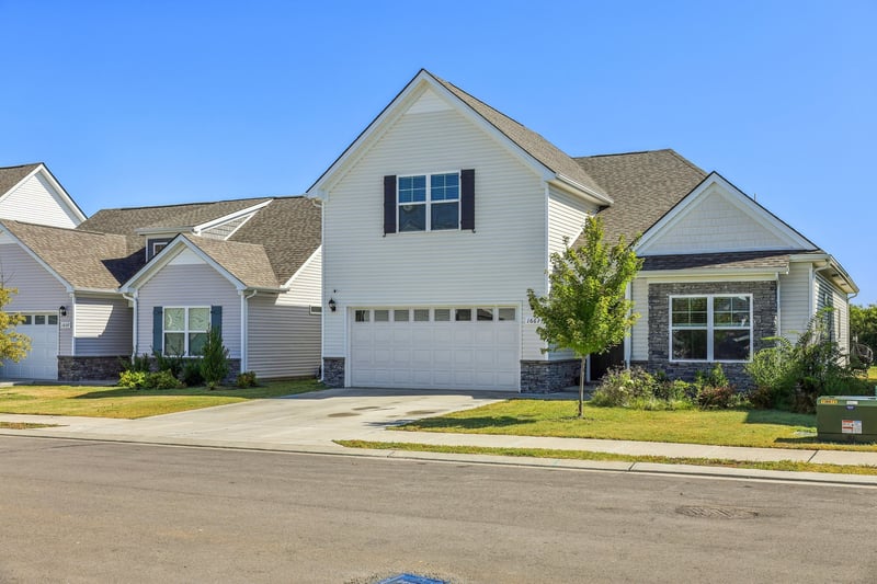 1661 Secretariat Trce, Murfreesboro, TN 37128