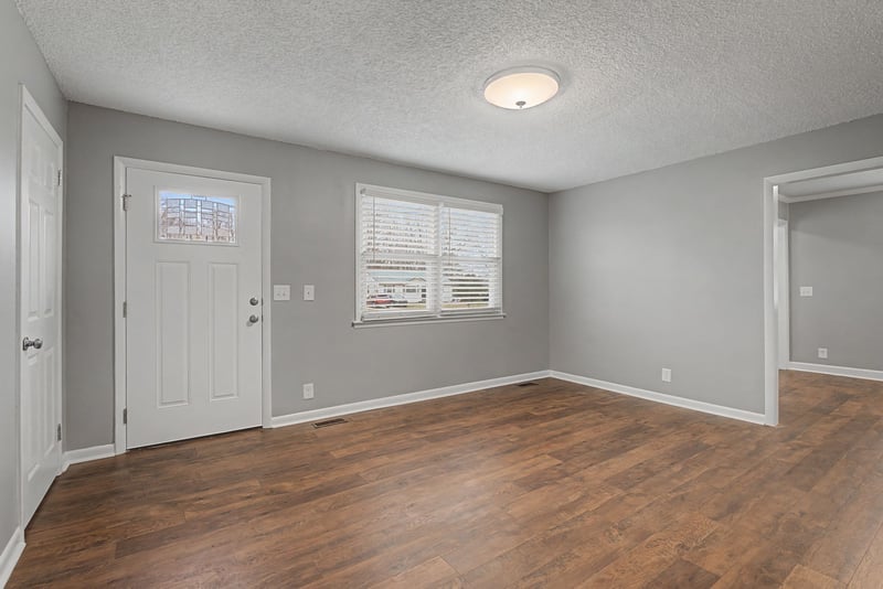 322 Destin Dr, Clarksville, TN 37040