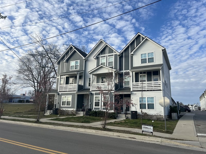 302 Williams Ave #102, Madison, TN 37115