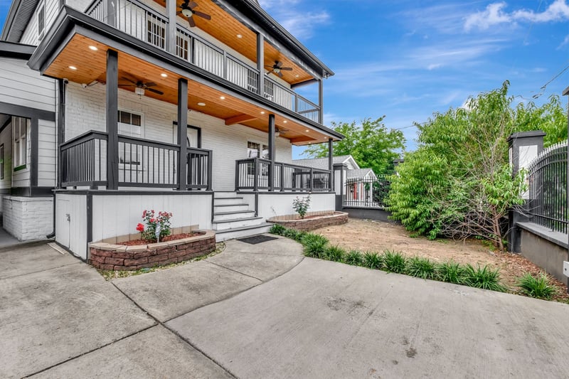 1525 12th Ave, Nashville, TN 37208