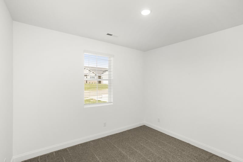 1542 Oak Springs Dr, Columbia, TN 38401