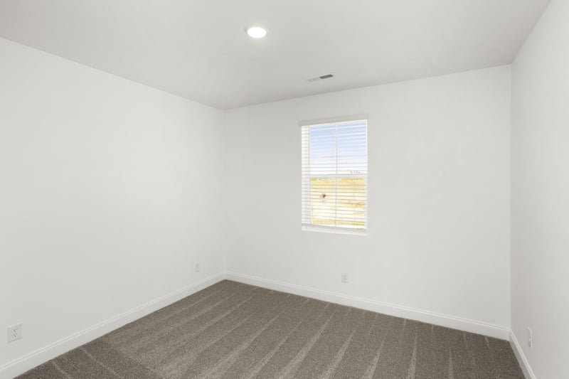 1542 Oak Springs Dr, Columbia, TN 38401