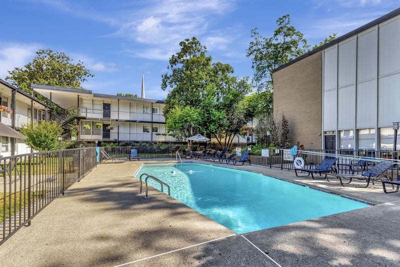 3831 West End Ave #32, Nashville, TN 37205