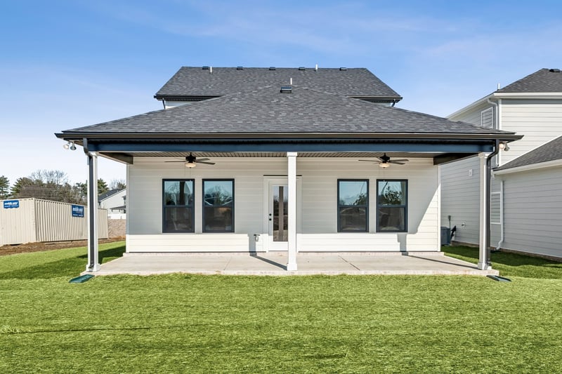 557 Canal Cir, Nashville, TN 37214