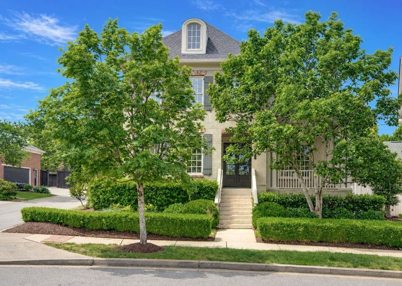 121 Gladstone Ln, Franklin, TN 37064