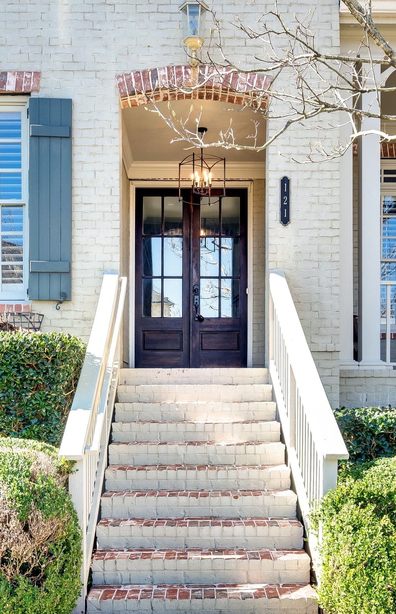 121 Gladstone Ln, Franklin, TN 37064
