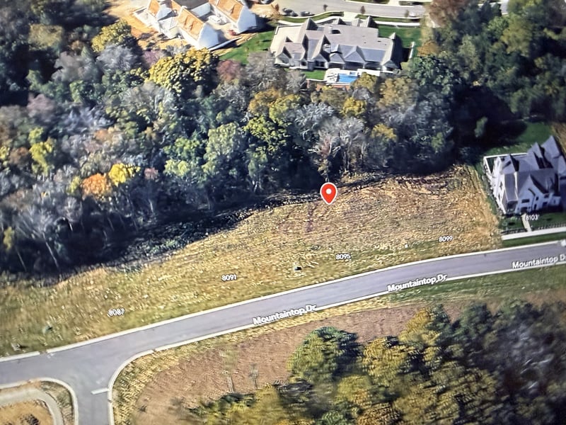 8095 Mountaintop Dr, College Grove, TN 37046