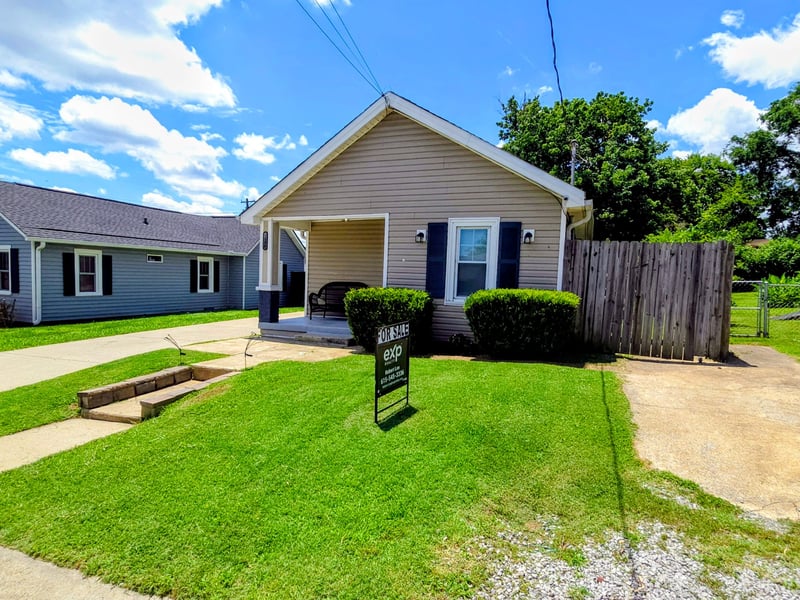 2804 Elliott Dr, Old Hickory, TN 37138