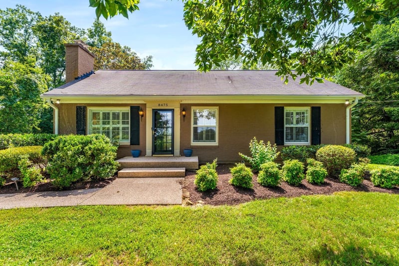 8475 Mccrory Ln, Nashville, TN 37221