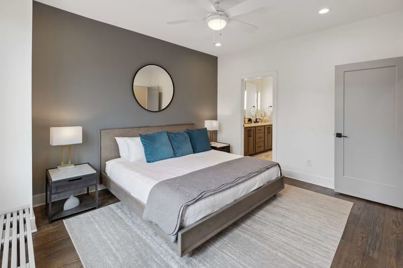 3206 West End Cir #1-8, Nashville, TN 37203