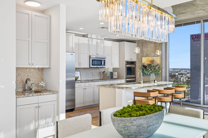 301 Demonbreun St #2016, Nashville, TN 37201