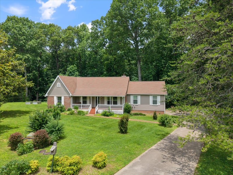 406 Hickory Ct, Goodlettsville, TN 37072