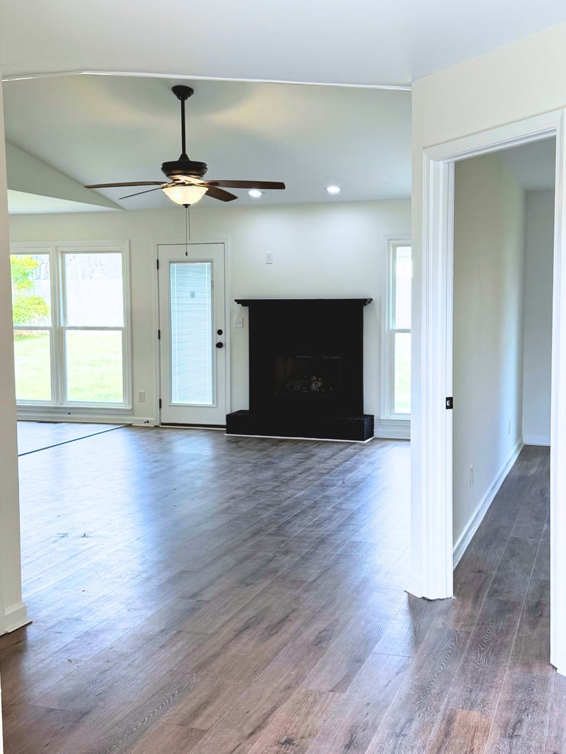 3105 Larson Ln, Clarksville, TN 37043