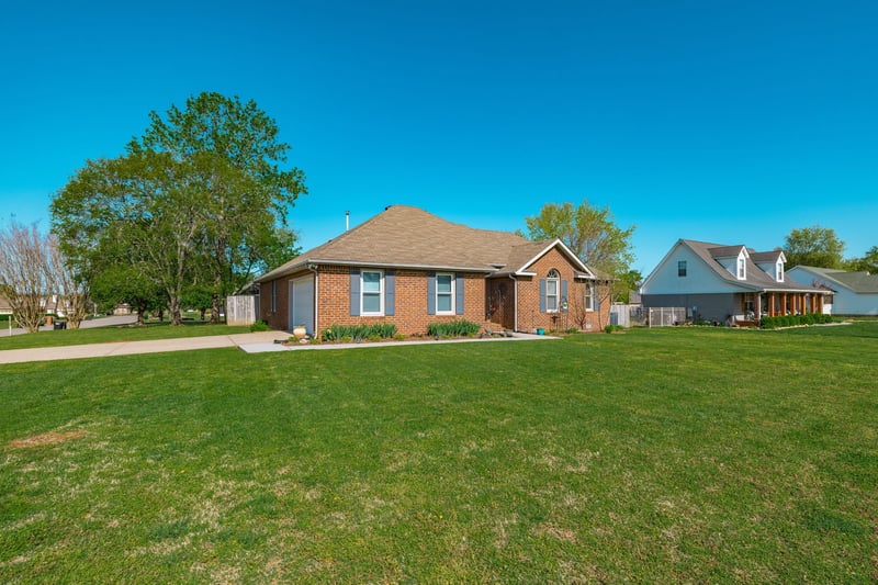 2403 English Hill Dr, Murfreesboro, TN 37130